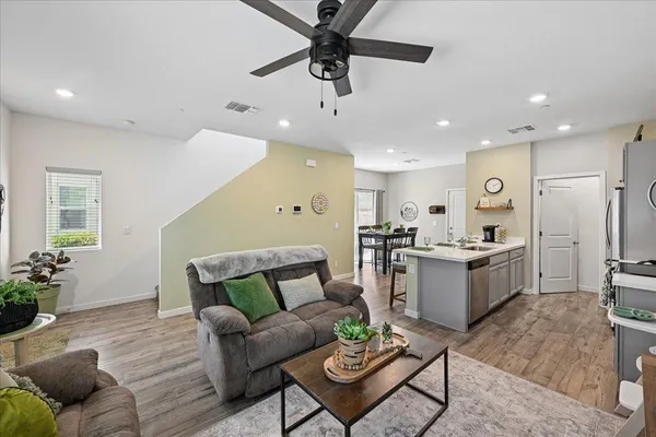 $479,777 | 5409 Cumberland Drive, Roseville, CA 95747