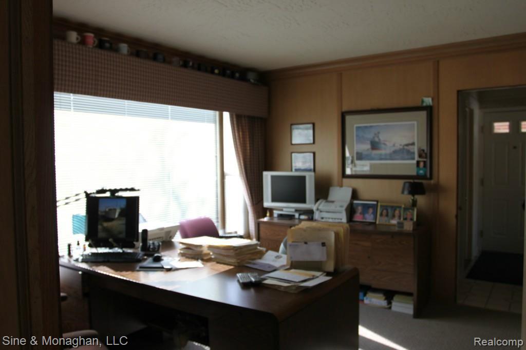 806 North Renaud Road Grosse Pointe, MI 48236 - Photo 11 of 27 IMG_3159.jpg