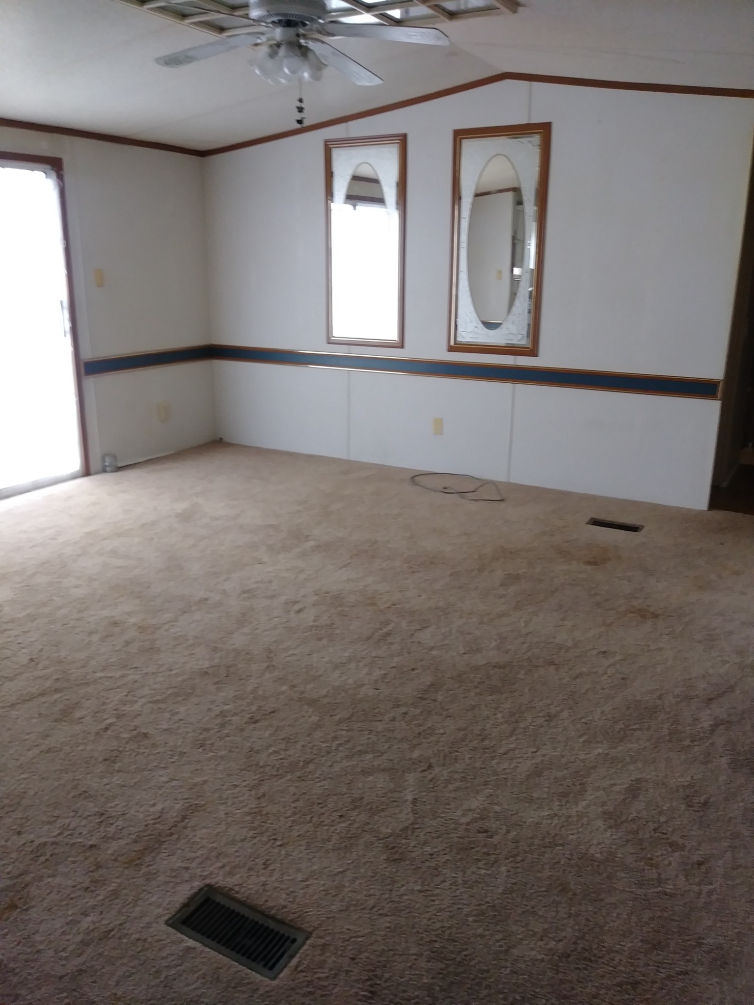 1422 Pickle Road Petersburg, TN 37144 - Photo 11 of 18 Gallery Image 11
