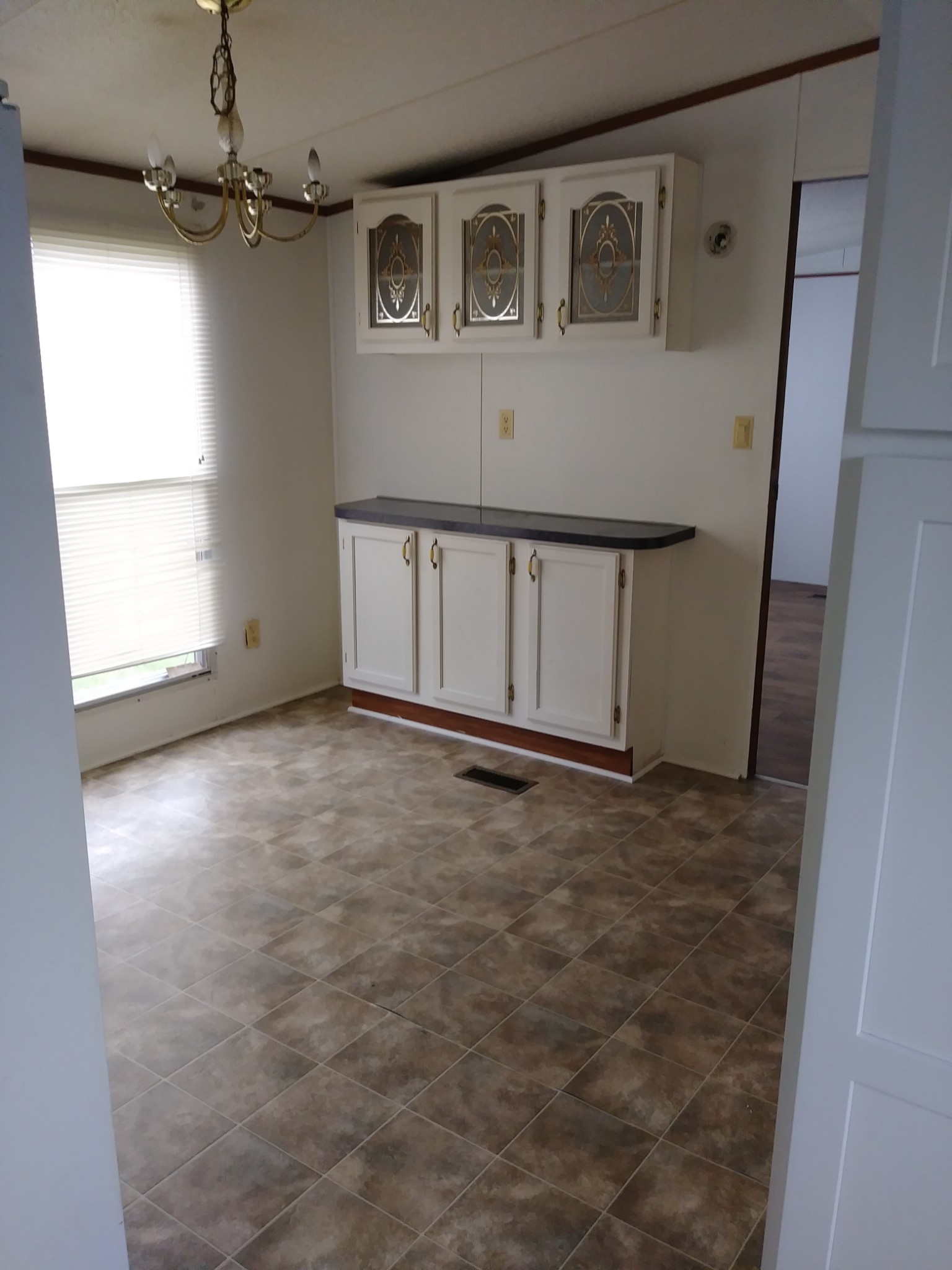 1422 Pickle Road Petersburg, TN 37144 - Photo 8 of 18 Gallery Image 8
