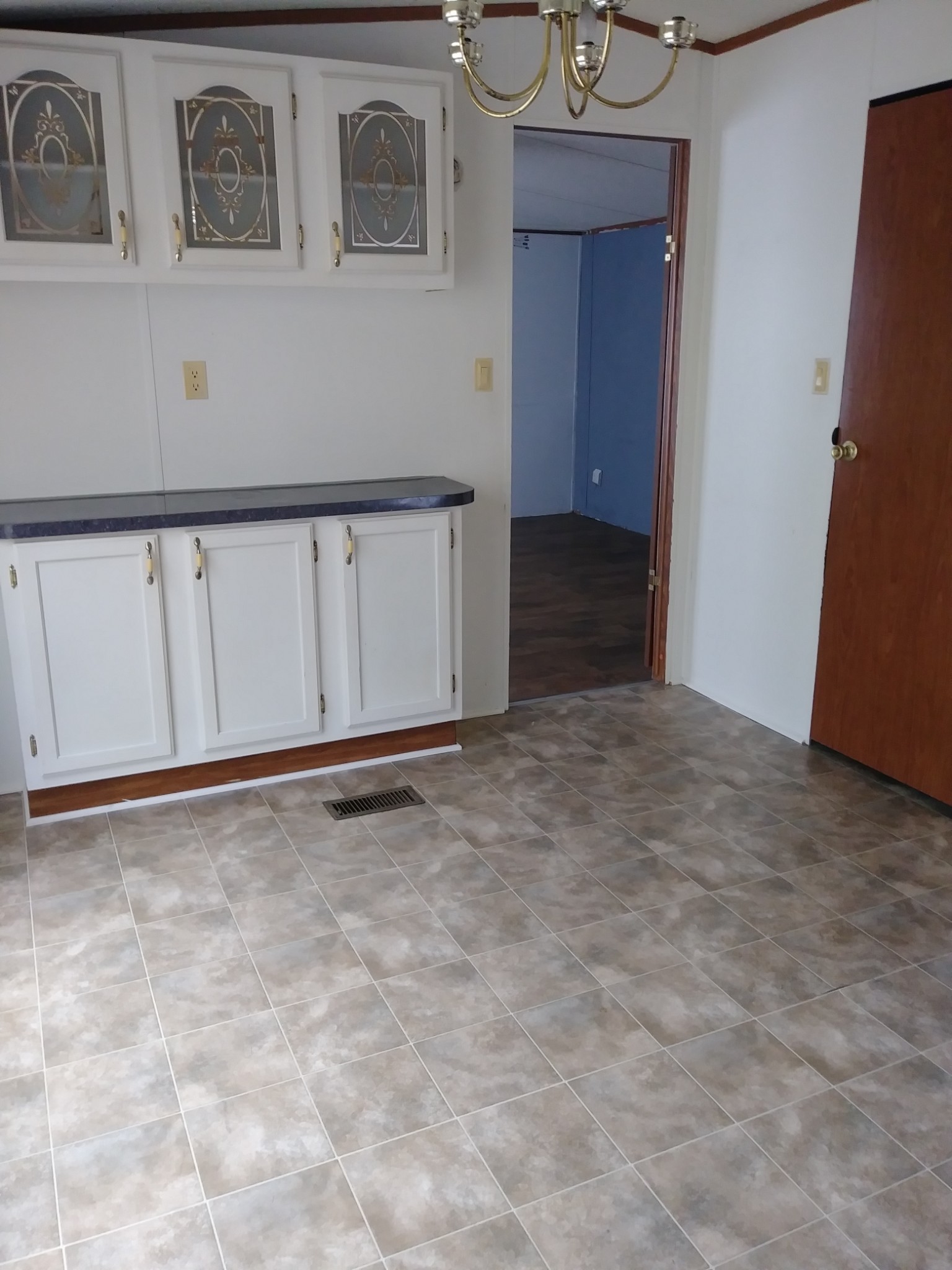 1422 Pickle Road Petersburg, TN 37144 - Photo 9 of 18 Gallery Image 9
