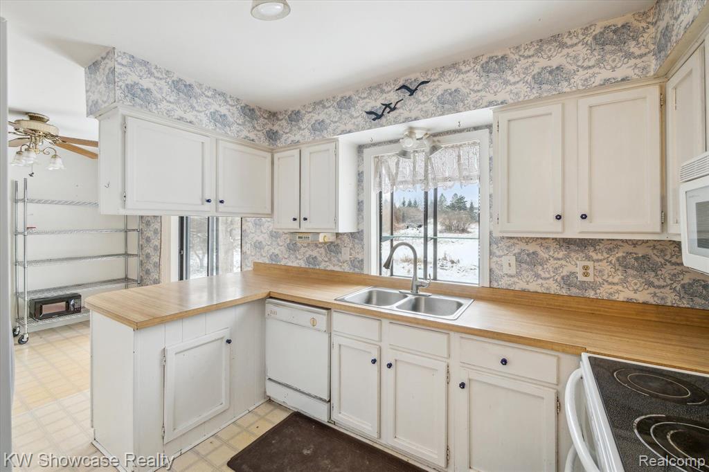 4615 Granger Road Oxford, MI 48371 - Photo 9 of 40 Gallery Image 9