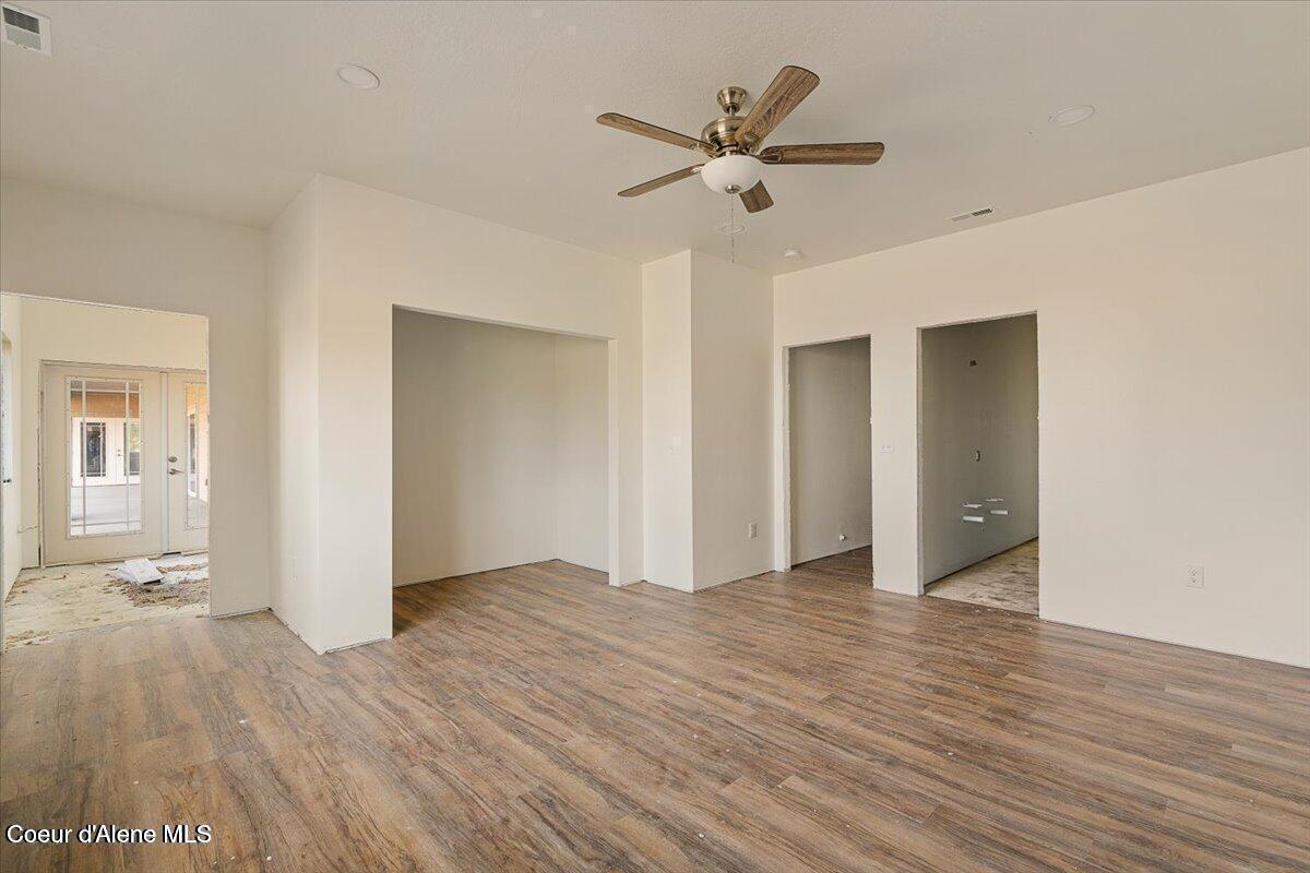 30763 Sienna Loop Athol, ID 83801 - Photo 19 of 46 19