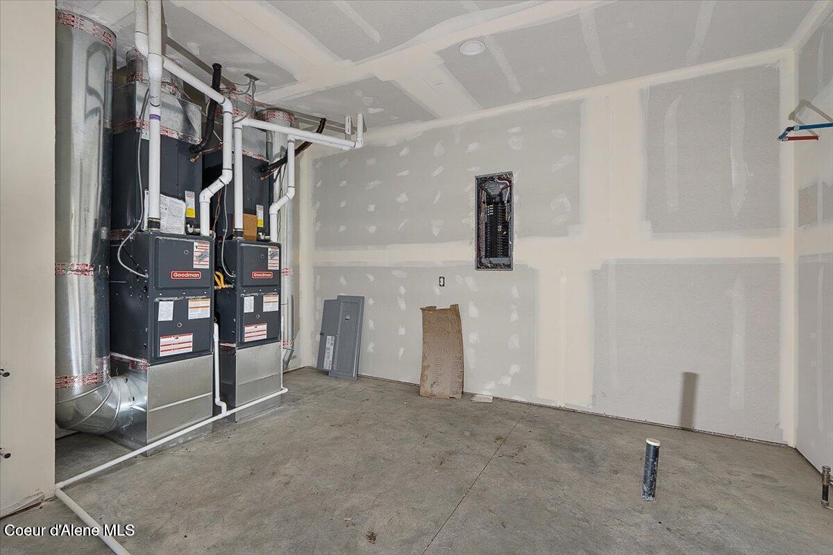 30763 Sienna Loop Athol, ID 83801 - Photo 32 of 46 32