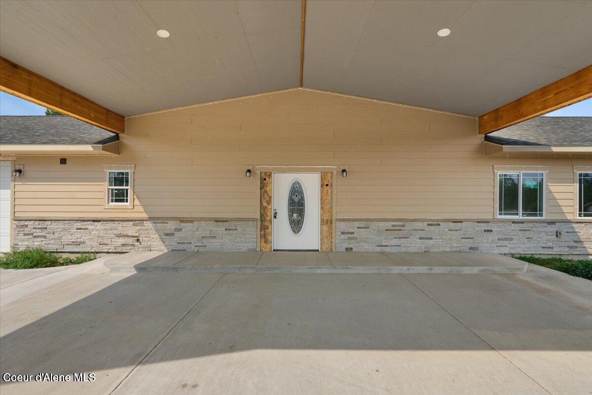 30763 Sienna Loop Athol, ID 83801 - Photo 6 of 46 6