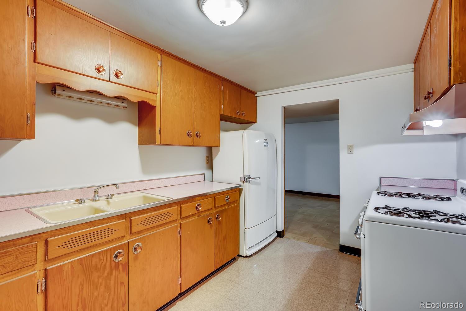 2625 South Raleigh Street Denver, CO 80219 - Photo 18 of 28 Gallery Image 18