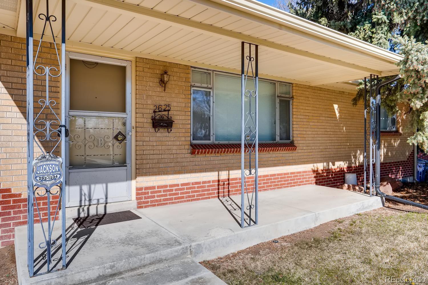2625 South Raleigh Street Denver, CO 80219 - Photo 3 of 28 Gallery Image 3