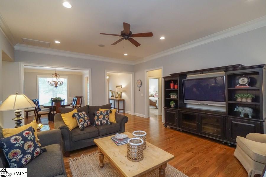 607 Phillips Road Greer, SC 29650 - Photo 9 of 36 Gallery Image 9