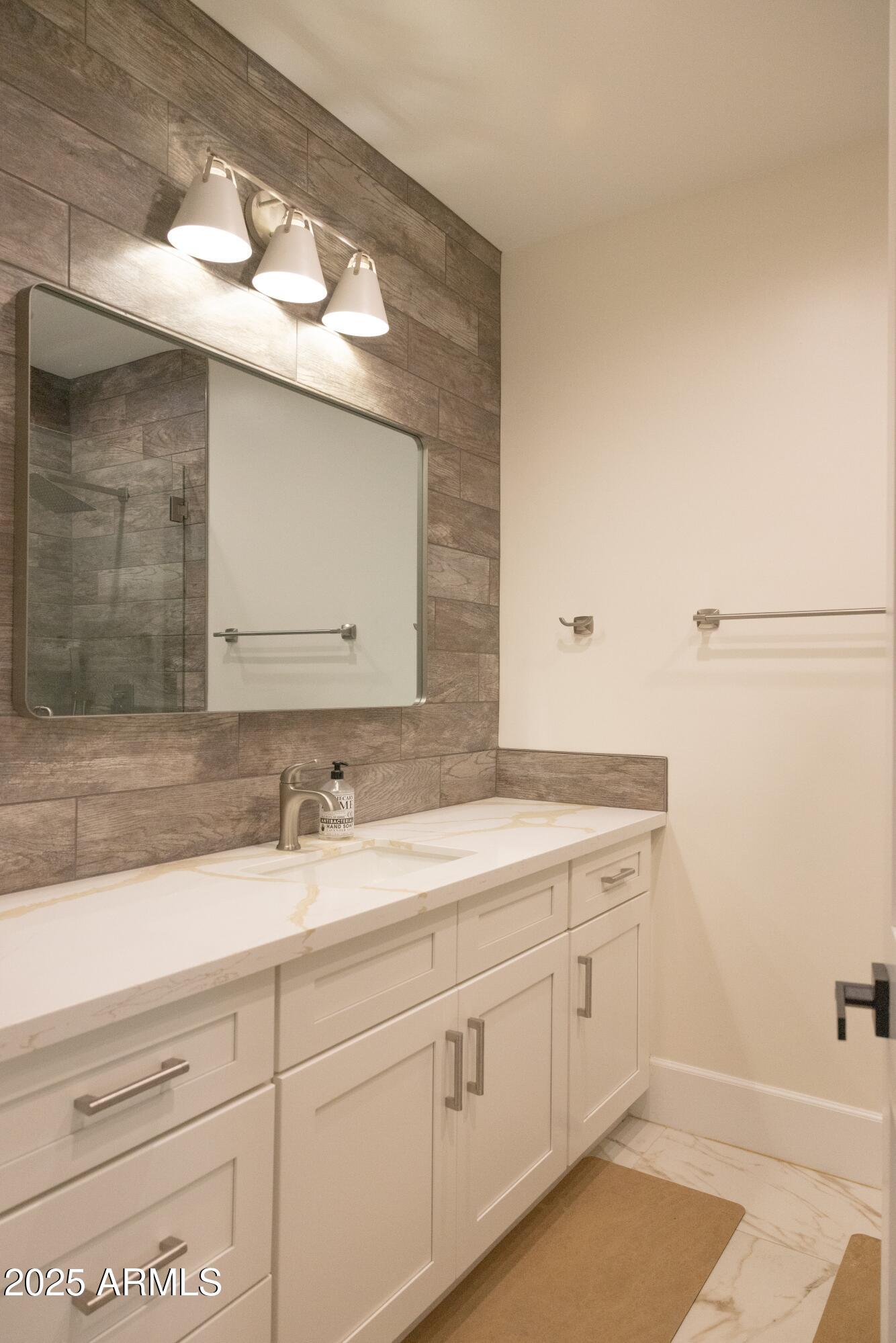 16322 East Fairview Street Gilbert, AZ 85295 - Photo 44 of 115 1Q0A9053.jpg(5)