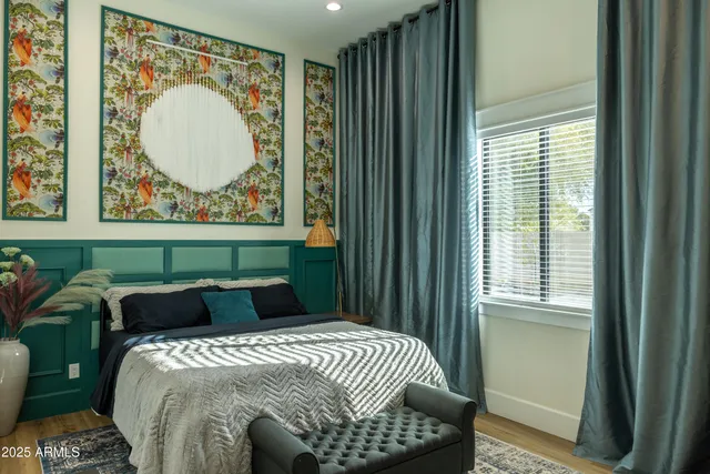 a view of walk in closet