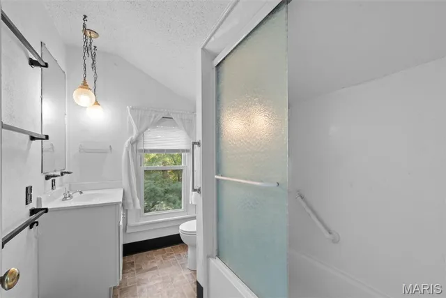 $275,000 | 2438 Annalee Avenue, Brentwood, MO 63144