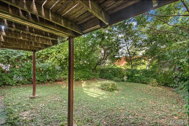 $275,000 | 2438 Annalee Avenue, Brentwood, MO 63144