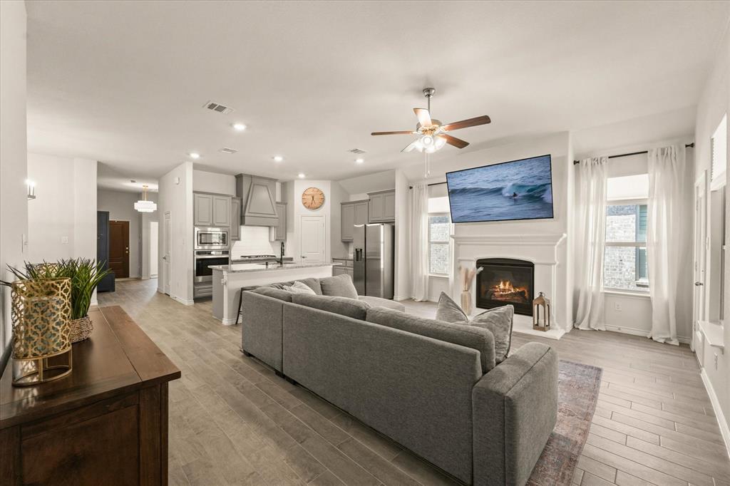 4096 Ellinger Drive Forney, TX 75126 - Photo 11 of 36