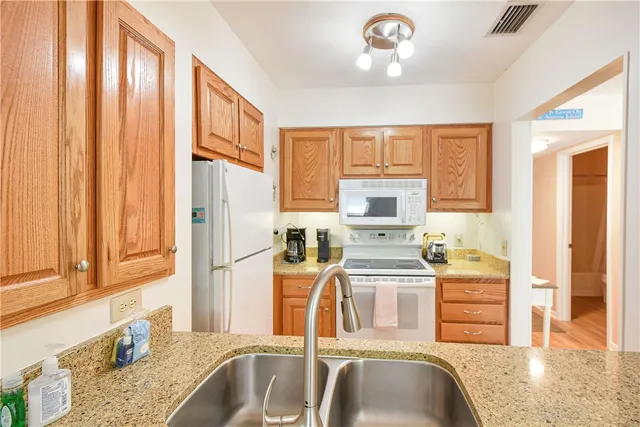 $565,000 | 1524 Wood Avenue, Unit 314, St. Simons Island, GA 31522