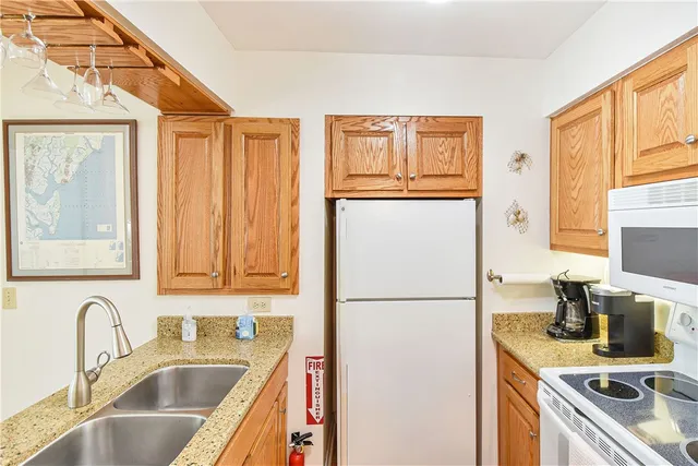 $565,000 | 1524 Wood Avenue, Unit 314, St. Simons Island, GA 31522