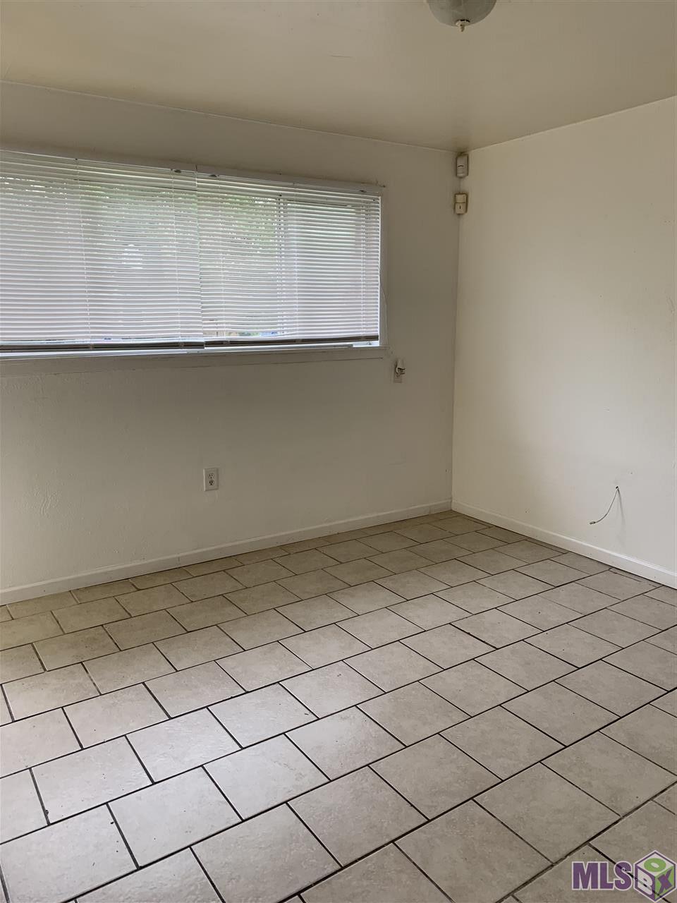 5887 Denova Street Baton Rouge, LA 70812 - Photo 8 of 12 Gallery Image 8
