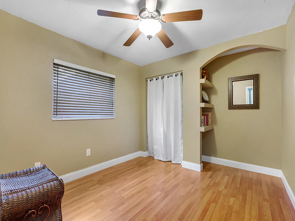 4611 Addison Street Boca Raton, FL 33428 - Photo 18 of 38 4611 Addison St - Bedroom 3