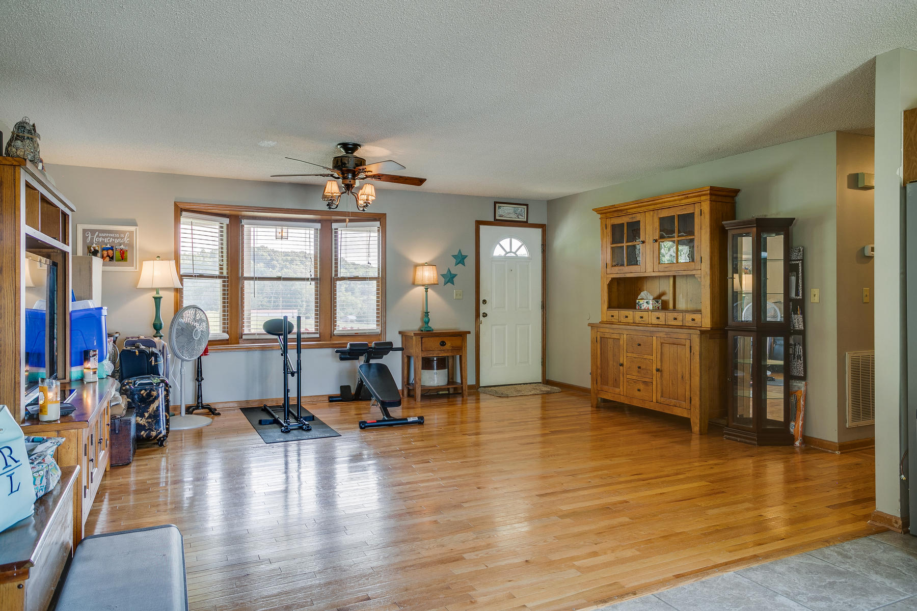 769 Bayless Road Jonesborough, TN 37659 - Photo 11 of 40 011