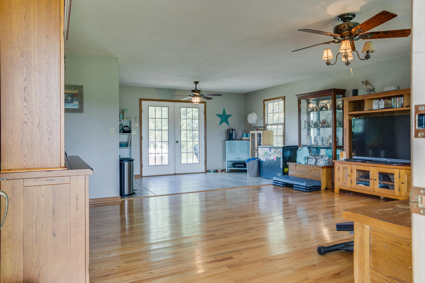 769 Bayless Road Jonesborough, TN 37659 - Photo 10 of 40 010