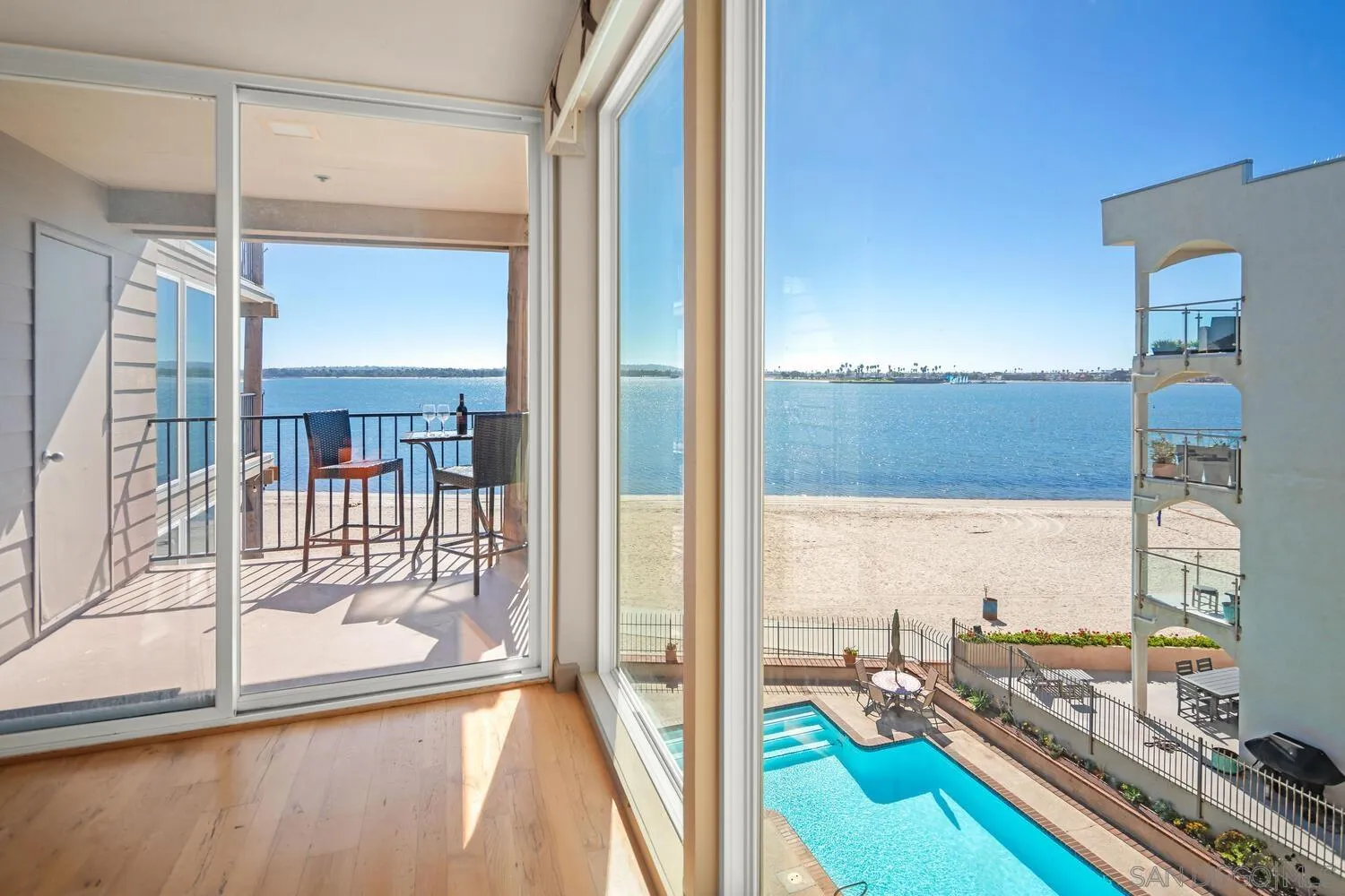 1221 Parker Place, Unit 15 San Diego, CA 92109 - Photo 36 of 62 Gallery Image 36