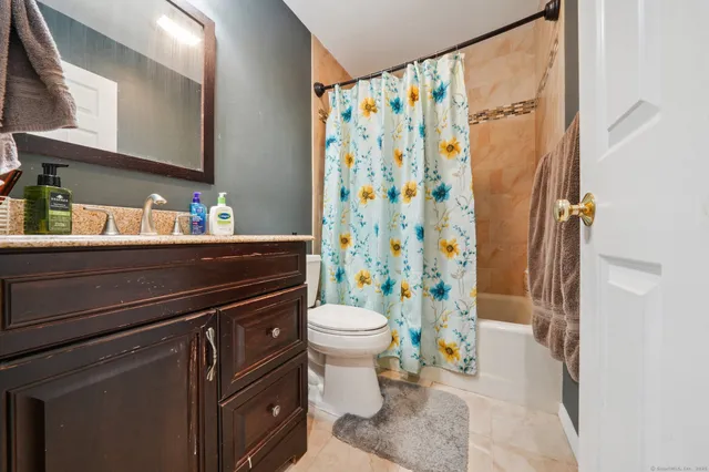 $625,000 | 2289 Bedford Street, Unit G17, Stamford, CT 06905