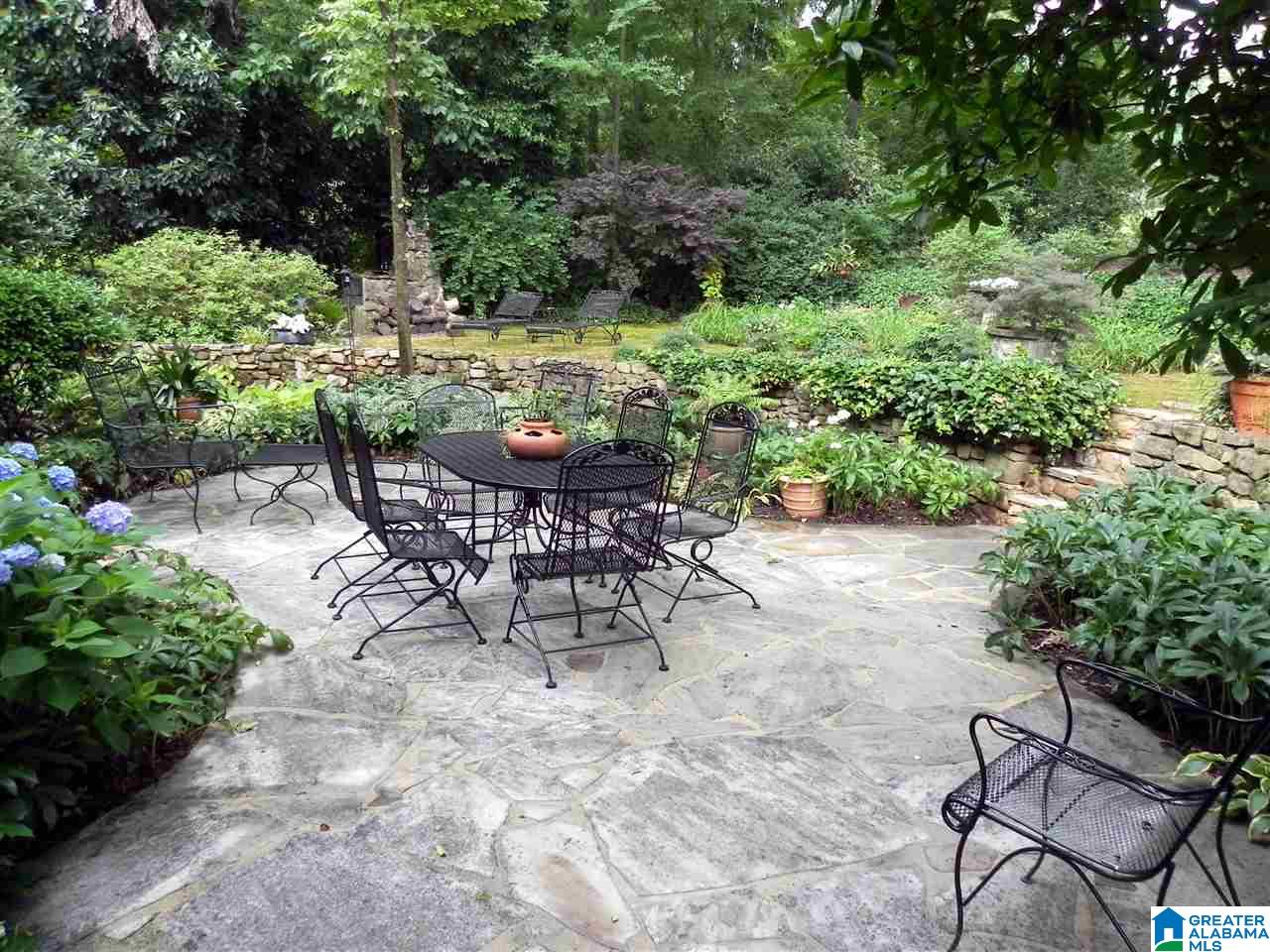 1100 Montvue Road Anniston, AL 36207 - Photo 6 of 50