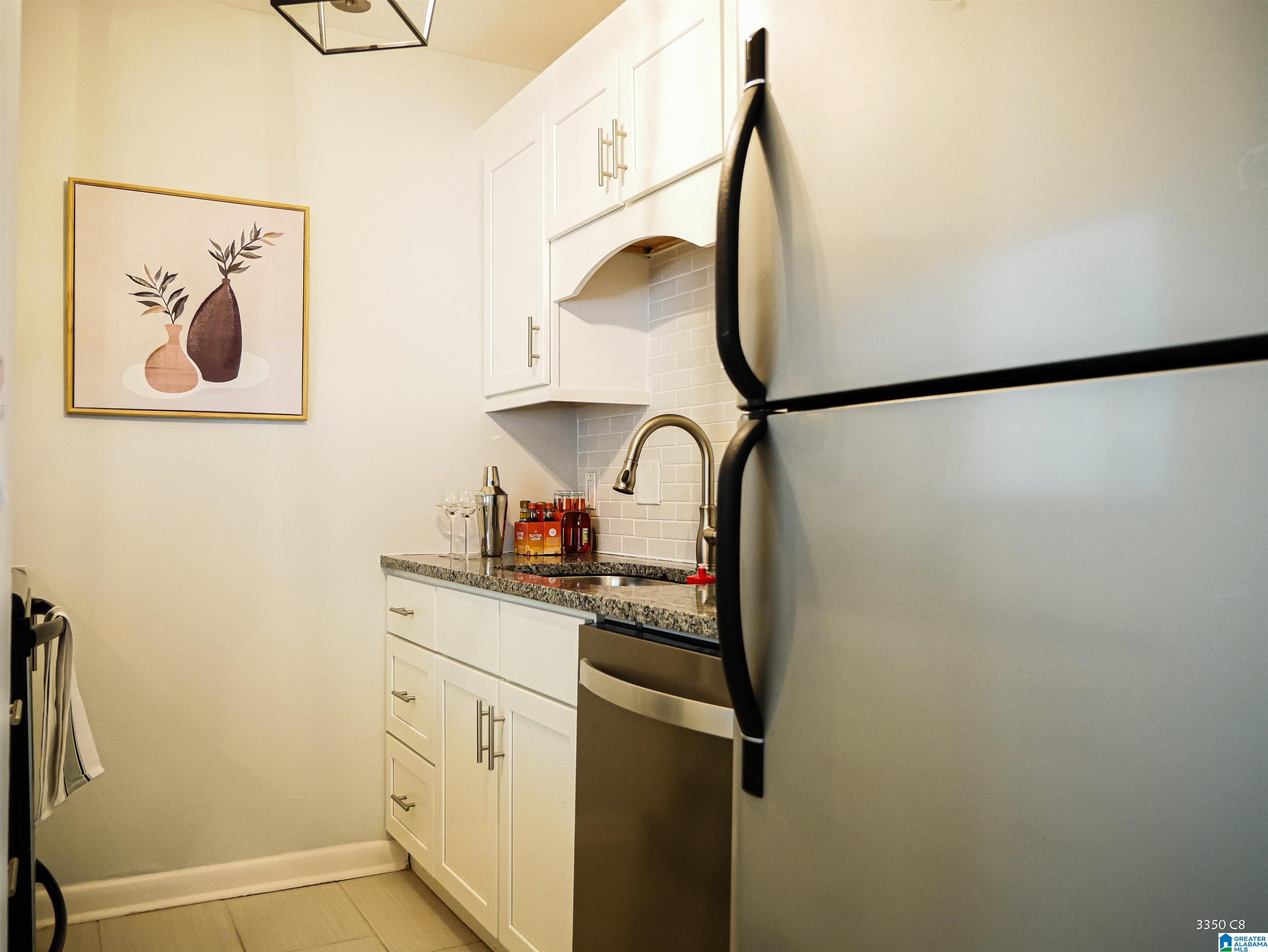 3350 Altamont Road South, Unit C8 Birmingham, AL 35205 - Photo 13 of 32