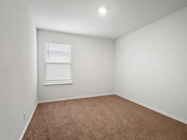 $299,999 | 1041 Old Oaks Drive, Forney, TX 75126