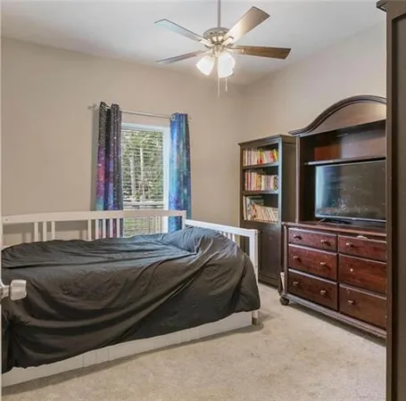$2,400 | 316 Live Oak Court, Mandeville, LA 70471