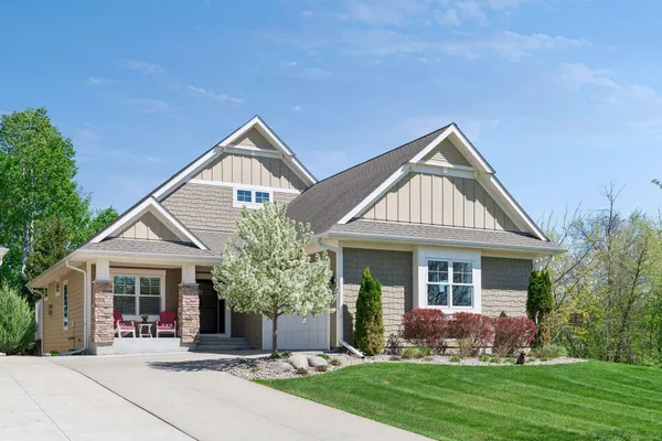 $819,900 | 3711 Talero Curve, Chaska, MN 55318