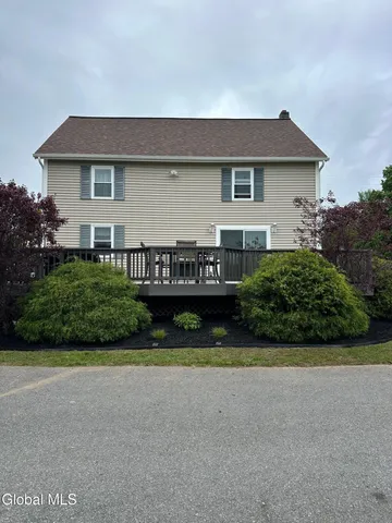 $369,900 | 335 Burke Road, Saratoga, NY 12170