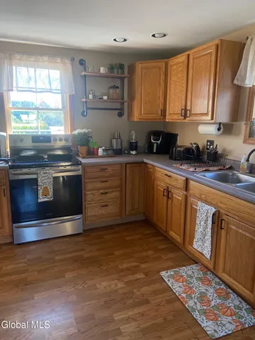 $369,900 | 335 Burke Road, Saratoga, NY 12170