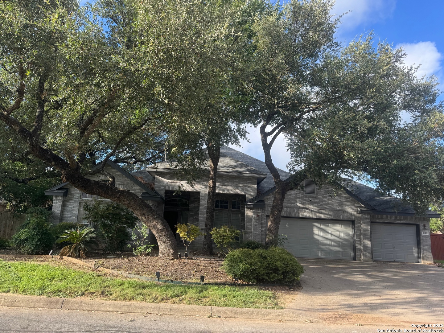 9510 French Tree Helotes, TX 78023 - Photo 1 of 1