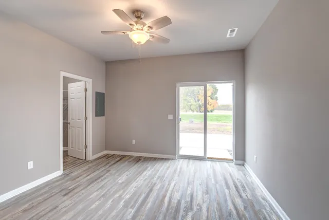 $277,500 | 620 West Delavan Drive, Janesville, WI 53546