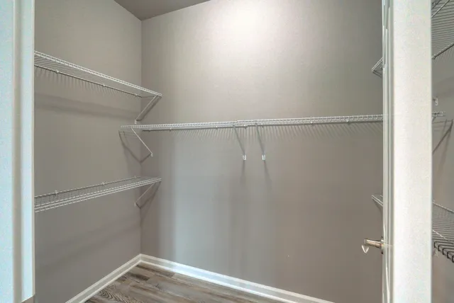 $277,500 | 620 West Delavan Drive, Janesville, WI 53546