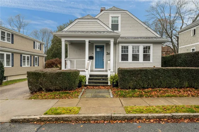 $3,950 | 36 Almy Street, Newport, RI 02840