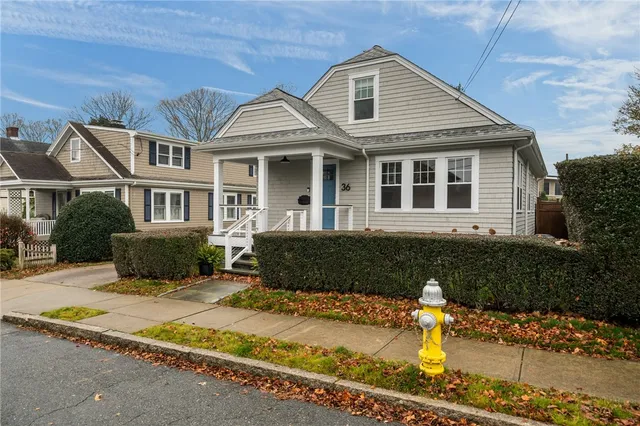 $3,950 | 36 Almy Street, Newport, RI 02840
