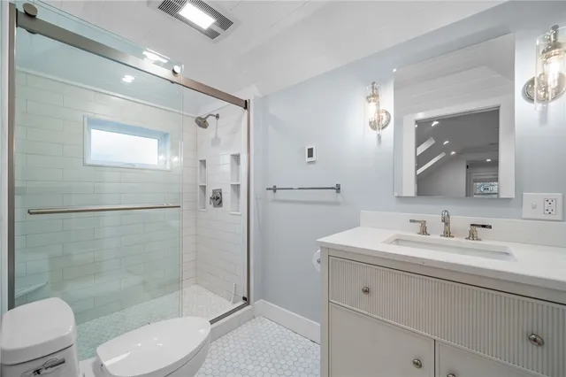 $3,950 | 36 Almy Street, Newport, RI 02840