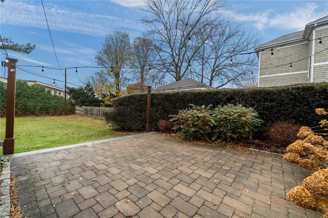 $3,950 | 36 Almy Street, Newport, RI 02840