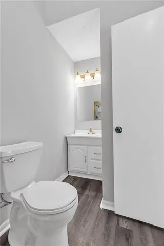 $279,000 | 3412 South Emery Street, Independence, MO 64055