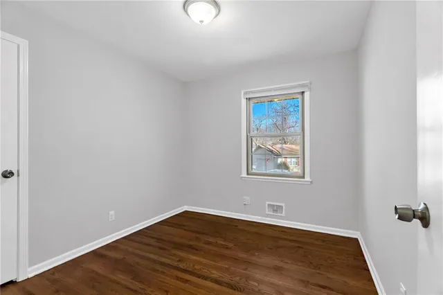 $279,000 | 3412 South Emery Street, Independence, MO 64055