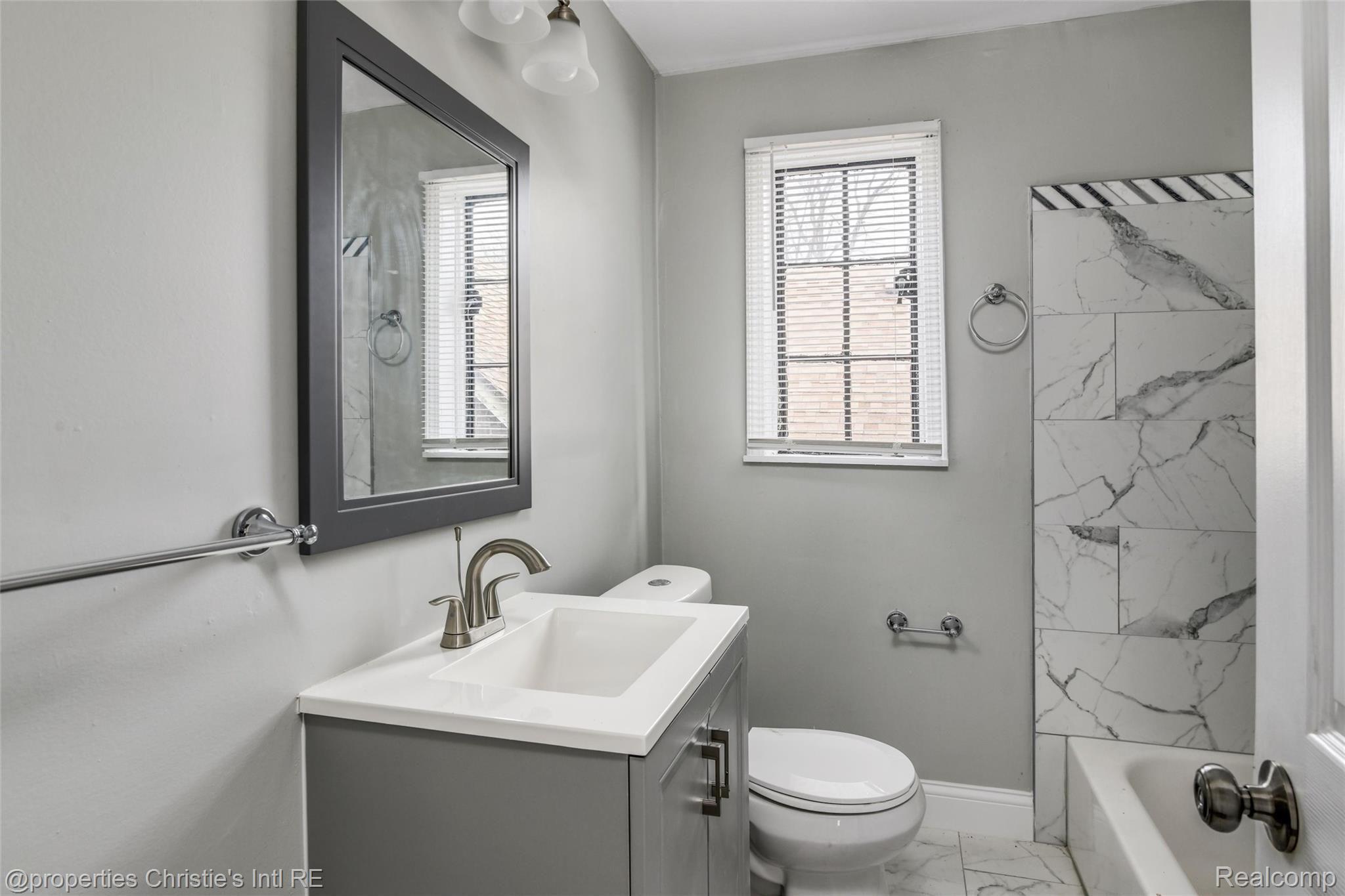5797 Yorkshire Road Detroit, MI 48224 - Photo 19 of 28 23-5797 Yorkshire Rd - Detroit0019.jpg