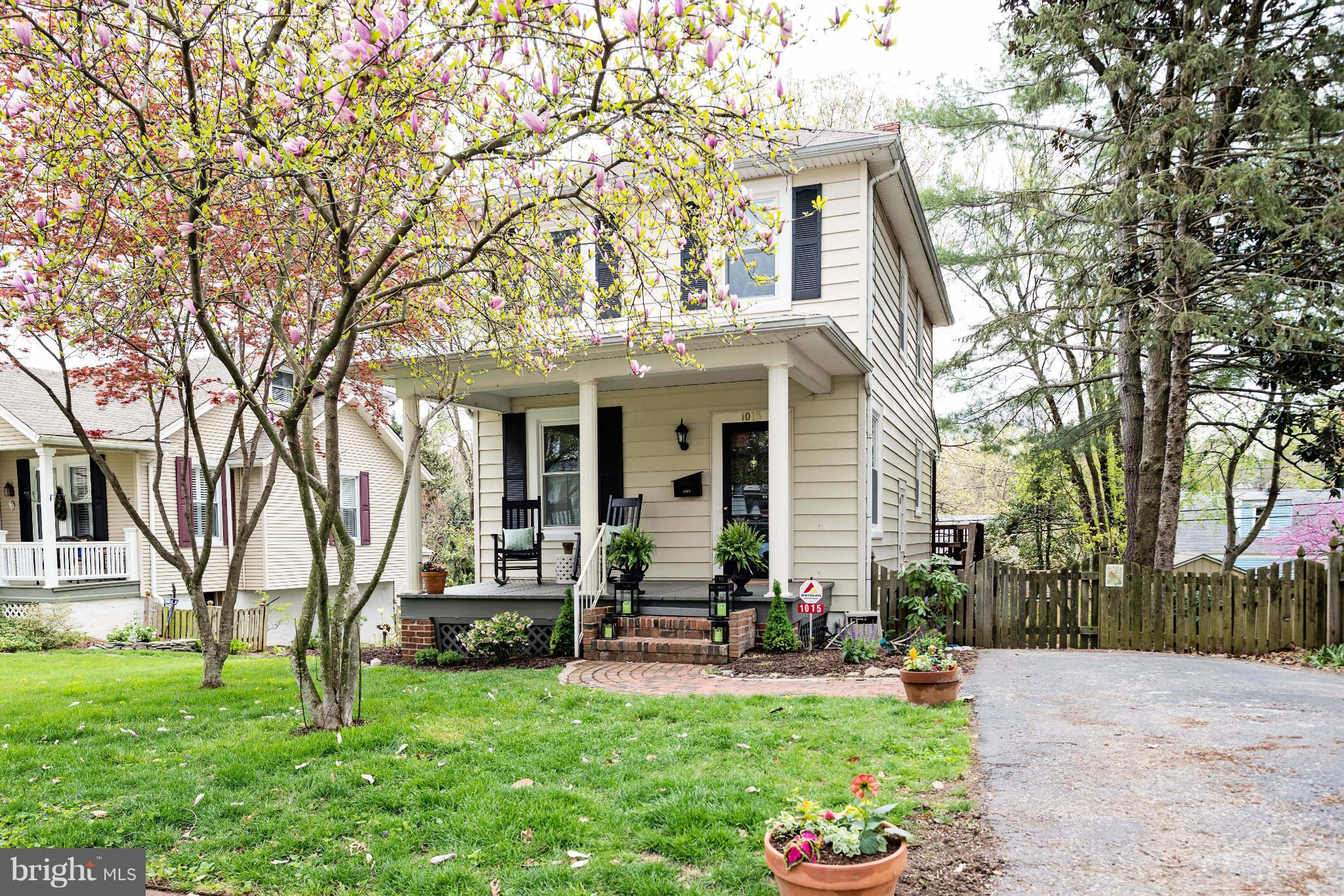 1015 Overbrook Road Baltimore, MD 21239 - Photo 1 of 18 Exterior (Front)