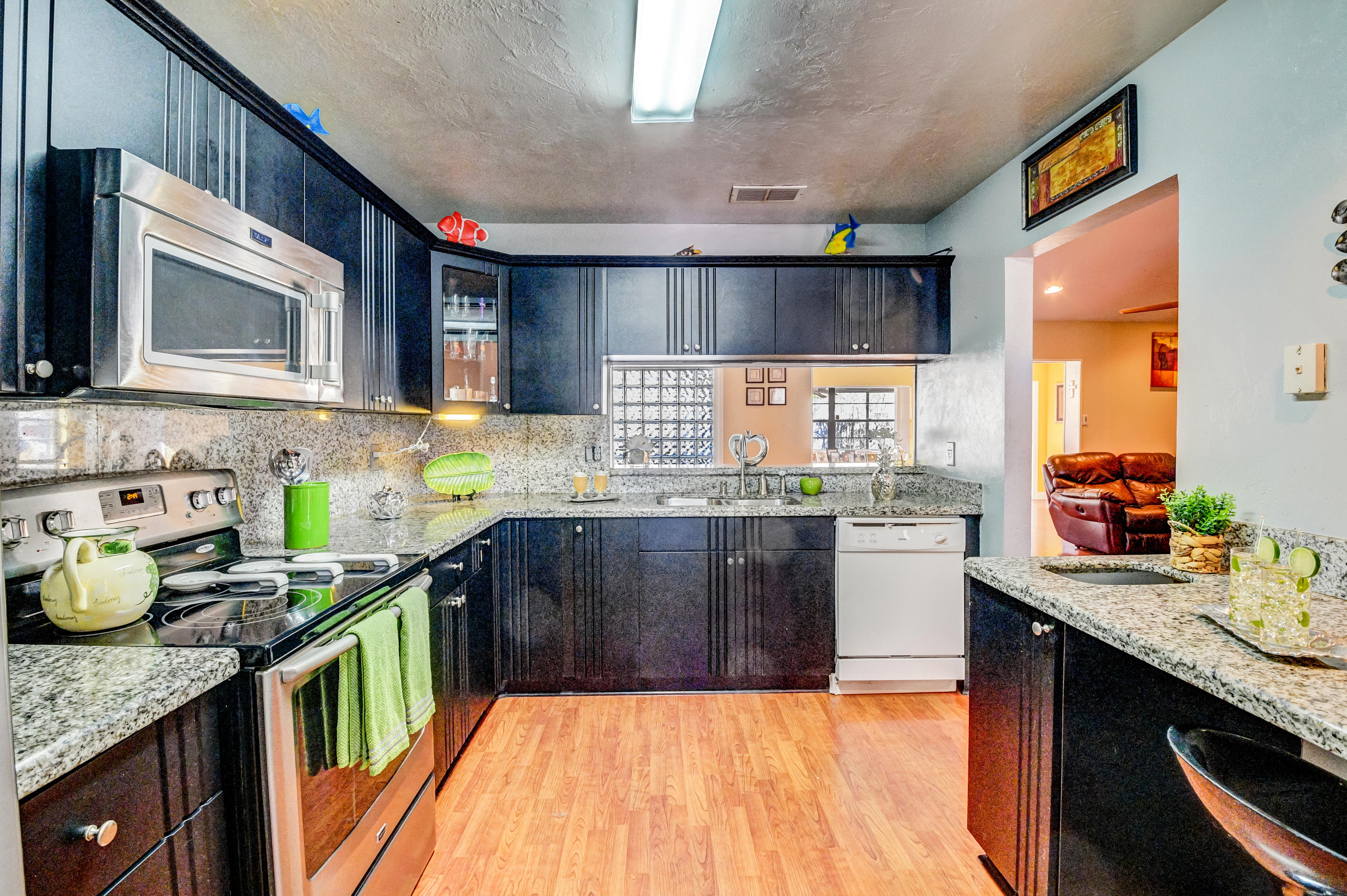 9261 Southampton Place Boca Raton, FL 33434 - Photo 13 of 66 Kitchen