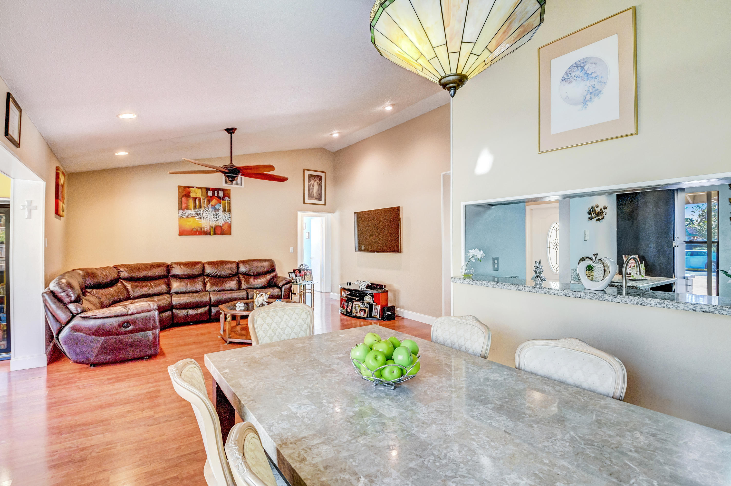 9261 Southampton Place Boca Raton, FL 33434 - Photo 18 of 66 Dining Room