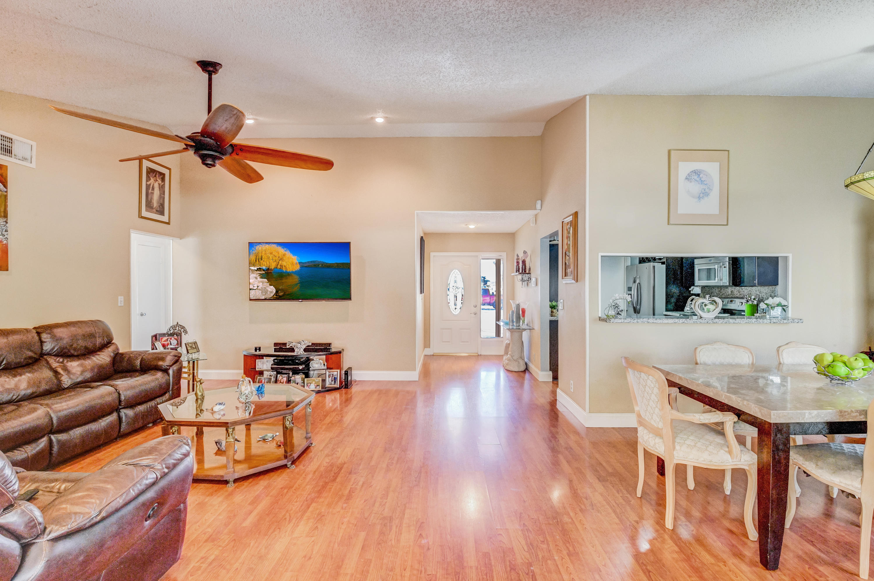 9261 Southampton Place Boca Raton, FL 33434 - Photo 19 of 66 Open Concept