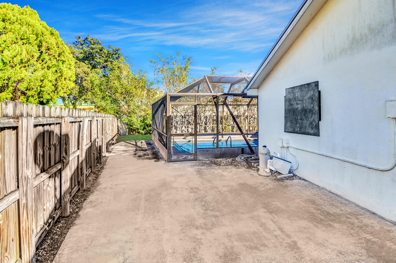 9261 Southampton Place Boca Raton, FL 33434 - Photo 50 of 66 Another patio