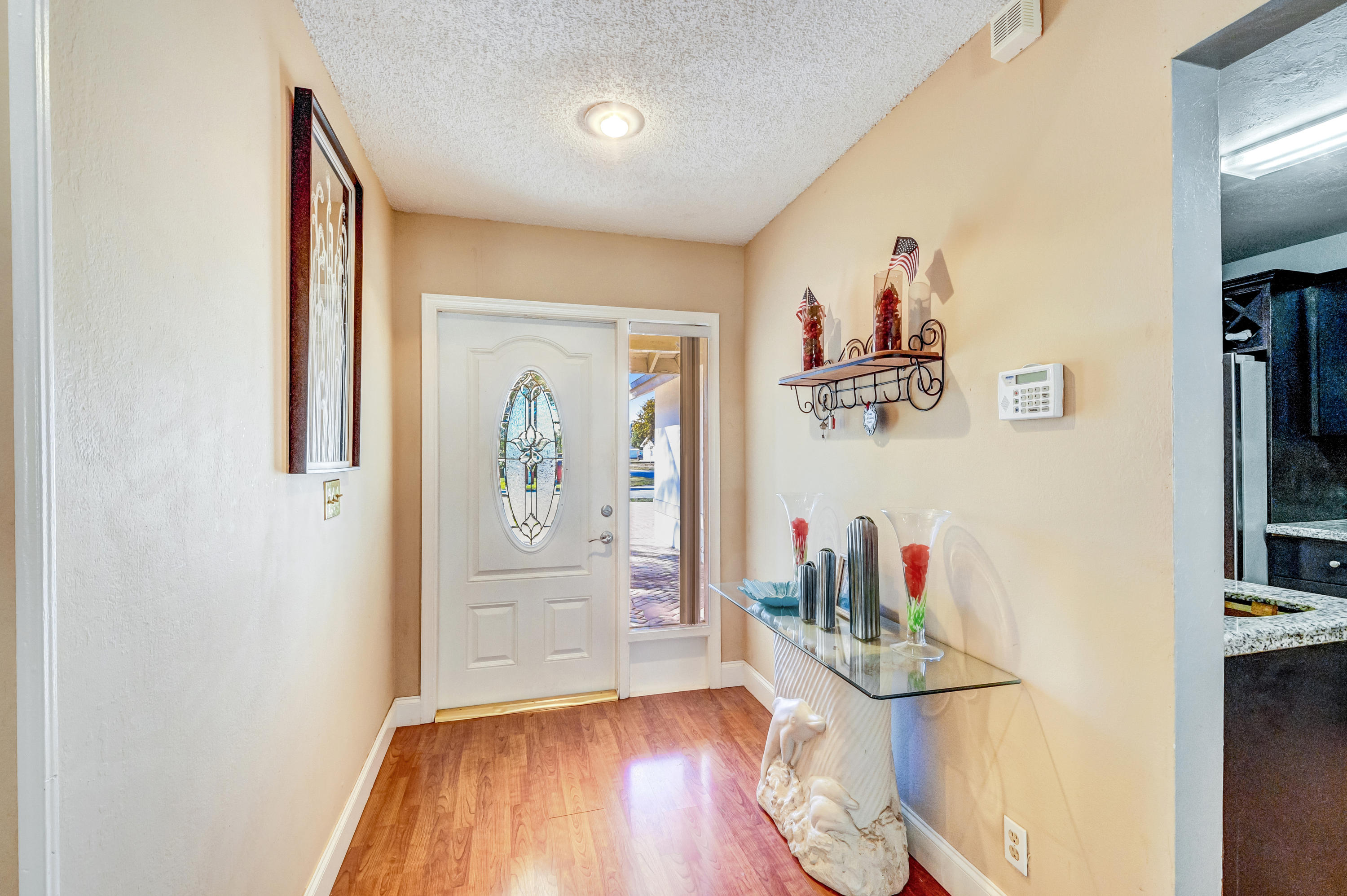 9261 Southampton Place Boca Raton, FL 33434 - Photo 10 of 66 Foyer