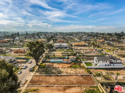 $2,200,000 | 1031 Hartzell Street, Pacific Palisades, CA 90272