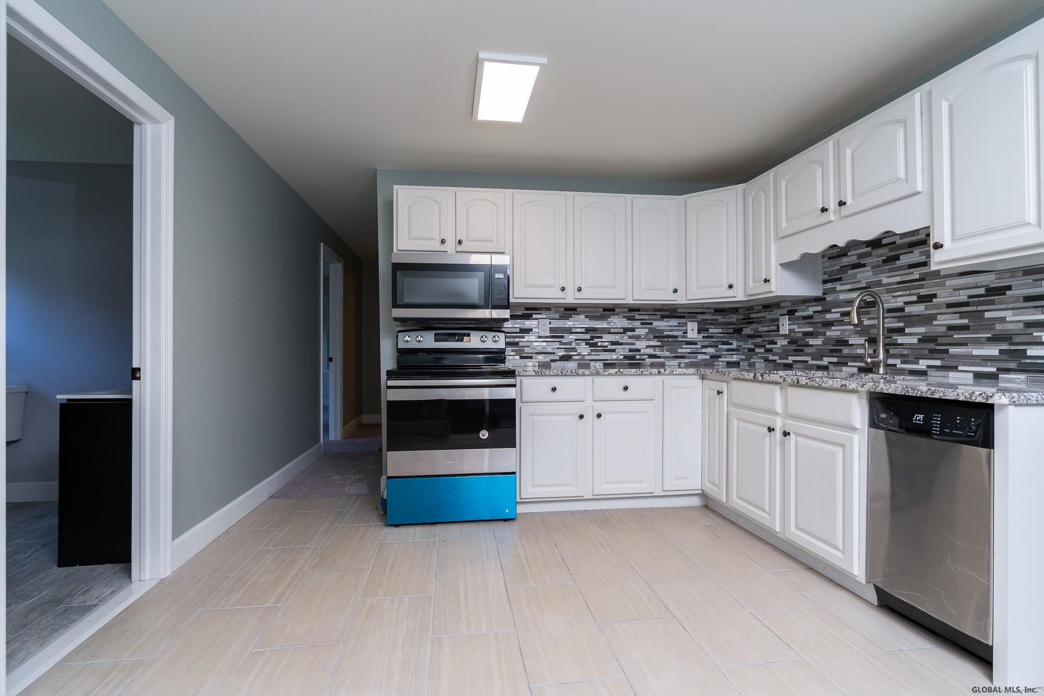 214 Beaver Road Schodack, NY 12123 - Photo 14 of 41 Photo 14